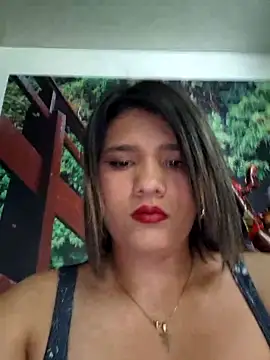 CinthiaRouse33 online show from 21, 10, 2025