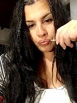 Sexylips200 online show from 23, 10, 2025