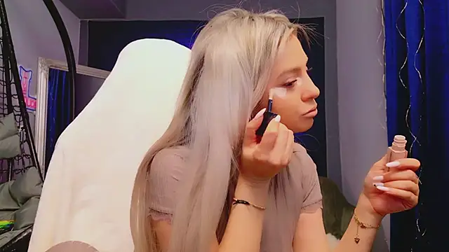 AriannaSins online show from 6, 3, 2026