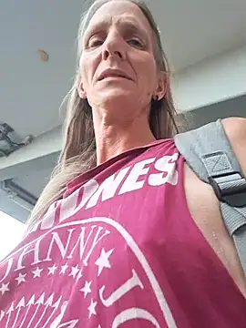 Snapshot of Cheryl_F chatting on 12, 7, 2026 Cheryl F online show from 12, 7, 2026