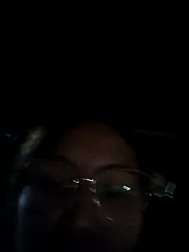 Snapshot of Neferet22 chatting on 4, 11, 2025 Neferet22 online show from 4, 11, 2025