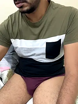 Handsome8677 online show from 22, 10, 2025