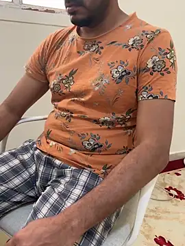 Handsome8677 online show from 5, 5, 2026
