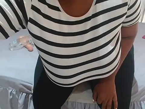 Monica-2701 online show from 21, 10, 2025