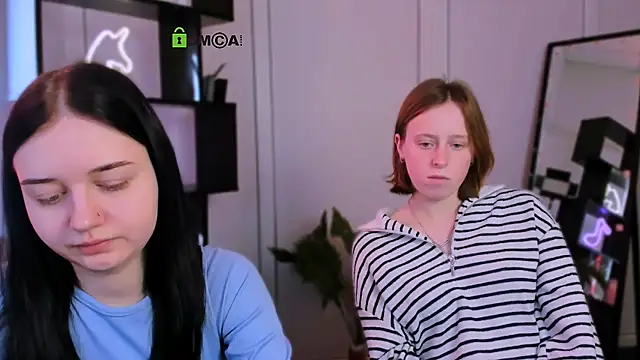 Snapshot of miki_ti chatting on 28, 2, 2026 miki ti online show from 28, 2, 2026