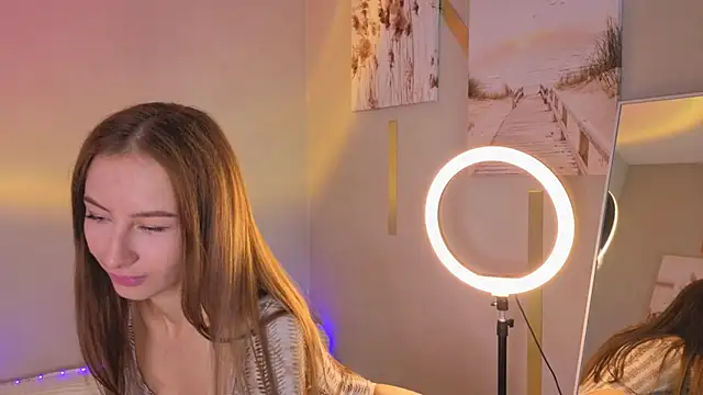 Snapshot of Margarita_Lee chatting on 24, 10, 2025 Margarita Lee online show from 24, 10, 2025