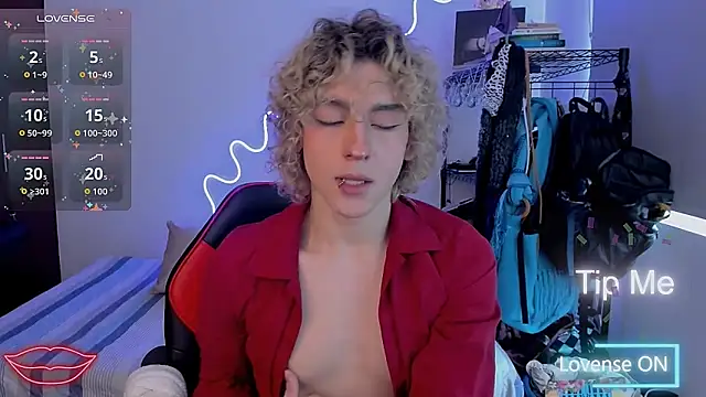 Lyric Mirage online show from 18, 11, 2025