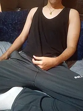 esmermoon online show from 2, 2, 2026