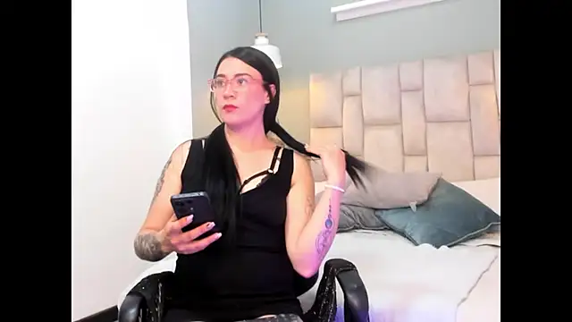 Eviiece online show from 20, 10, 2025