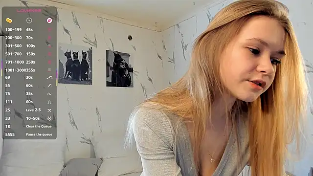 SophieRayne online show from 7, 2, 2026