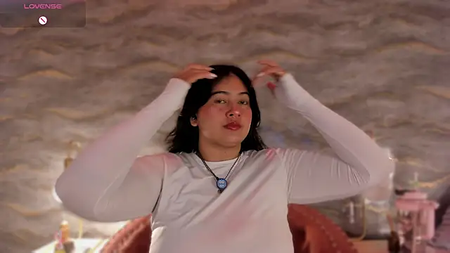 lilithst  online show from 26, 11, 2025