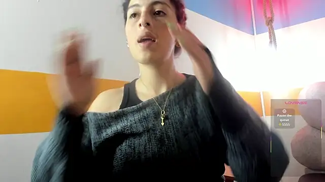 moon winy online show from 22, 10, 2025