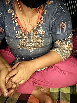 Priyanka-Khan online show from 13, 6, 2026