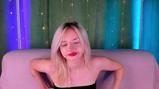 AlessaKiss online show from 17, 4, 2026