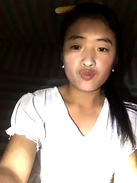 Snapshot of Crave_semen chatting on 23, 10, 2025 Crave semen online show from 23, 10, 2025