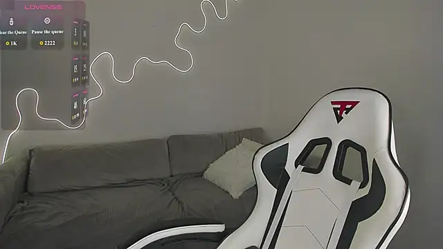 bella xx   online show from 15, 3, 2026