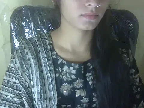 Snapshot of Shezi_N chatting on 25, 10, 2025 Shezi N online show from 25, 10, 2025