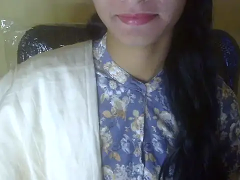 Snapshot of Shezi_N chatting on 30, 11, 2025 Shezi N online show from 30, 11, 2025