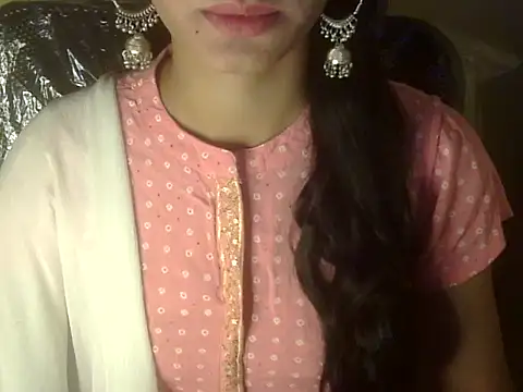 Snapshot of Shezi_N chatting on 3, 12, 2025 Shezi N online show from 3, 12, 2025