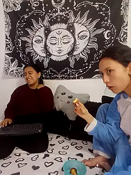 emily n abby online show from 30, 3, 2026