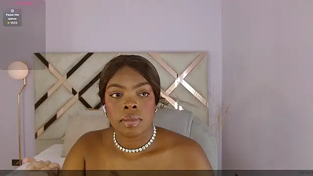 Snapshot of Maiacharris_ chatting on 6, 7, 2026 Maiacharris online show from 6, 7, 2026