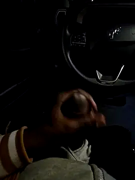 Snapshot of TheNutCrakker chatting on 15, 11, 2025 TheNutCrakker online show from 15, 11, 2025