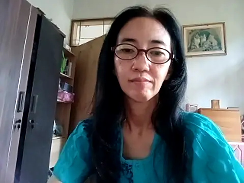 princessD077 online show from 24, 10, 2025