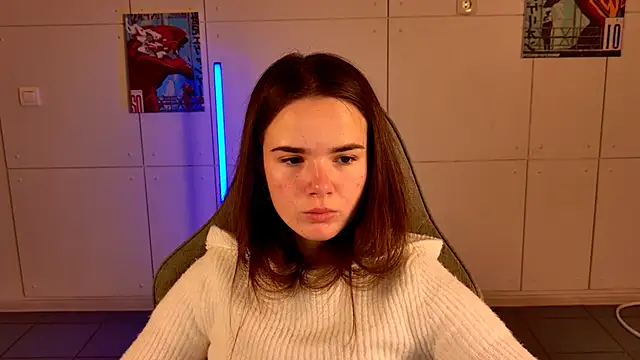 May Bloom online show from 27, 10, 2025