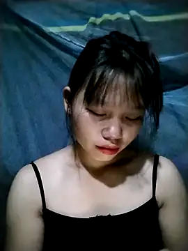 linh-miu99 online show from 25, 10, 2025