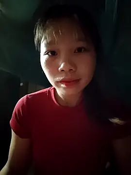 linh-miu99 online show from 8, 11, 2025