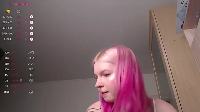 Snapshot of AnnySweetKiss chatting on 19, 10, 2025 AnnySweetKiss online show from 19, 10, 2025