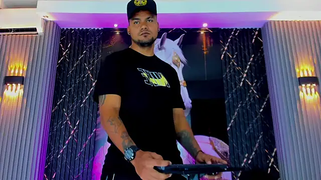 handsome boys22 online show from 11, 1, 2026