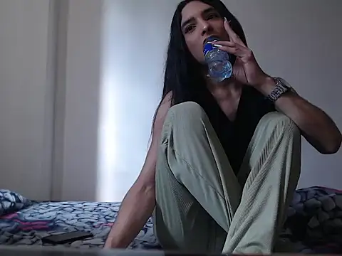 Snapshot of _camila_trans_ chatting on 6, 11, 2025 camila trans online show from 6, 11, 2025