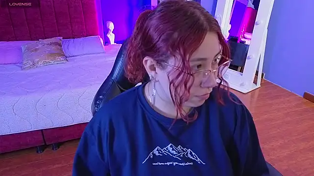 littlee red online show from 7, 3, 2026