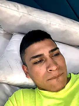 Emiliano Reyes online show from 5, 12, 2025