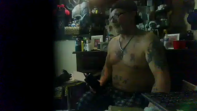 Snapshot of bigdaddyrooster chatting on 24, 2, 2026 bigdaddyrooster online show from 24, 2, 2026