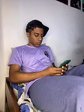 Snapshot of liam_Brooks9 chatting on 12, 1, 2026 liam Brooks9 online show from 12, 1, 2026