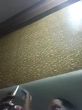 RNlov online show from 8, 11, 2025