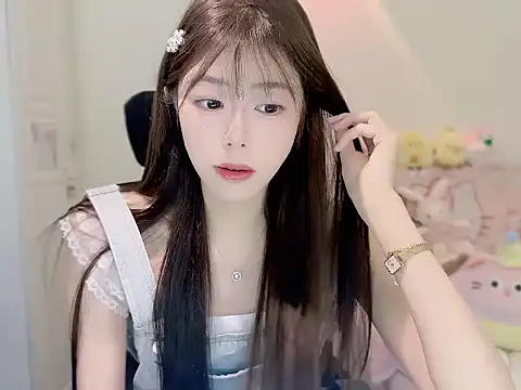 Onecutelittle online show from 28, 10, 2025