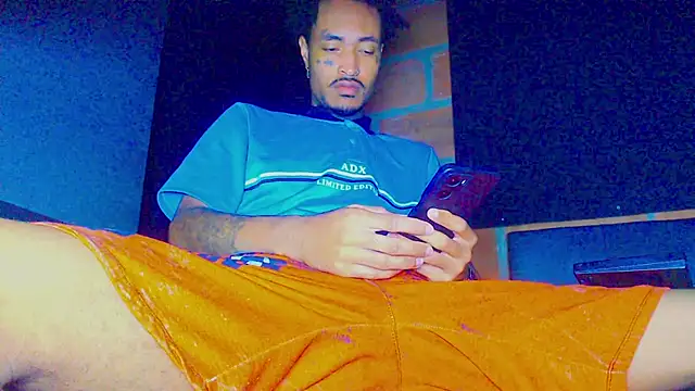 Snapshot of Anaconda_larga chatting on 3, 2, 2026 Anaconda larga online show from 3, 2, 2026