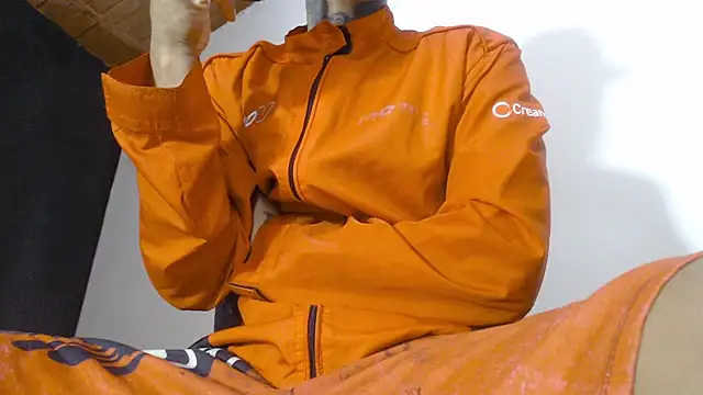 Anaconda larga online show from 28, 3, 2026