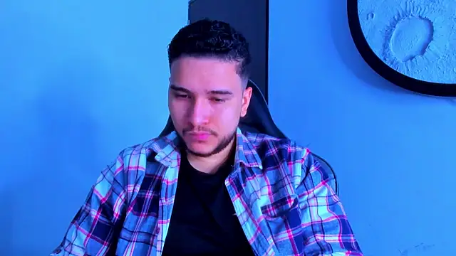 mike 257 online show from 30, 3, 2026