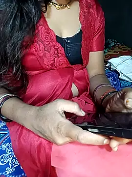 Hot cauple indian online show from 15, 5, 2026