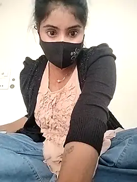 Hot Angle online show from 22, 12, 2025