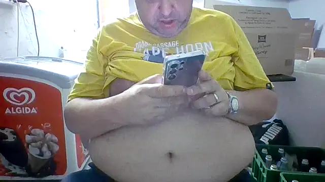 Snapshot of stefistefi8097 chatting on 8, 6, 2026 stefistefi8097 online show from 8, 6, 2026