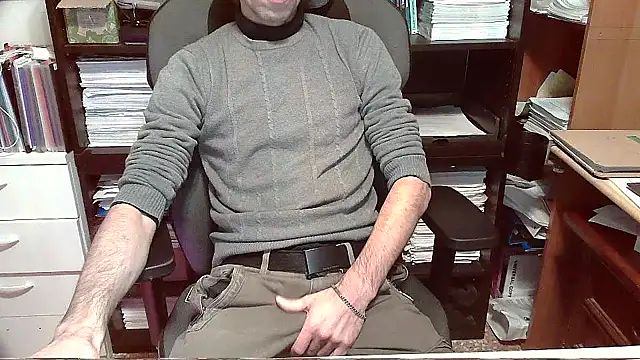 Snapshot of topg84 chatting on 11, 11, 2025 topg84 online show from 11, 11, 2025