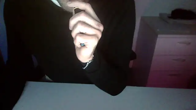 Snapshot of topg84 chatting on 21, 12, 2025 topg84 online show from 21, 12, 2025