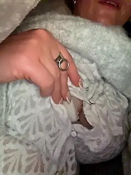 lasexycoquine59 online show from 4, 2, 2026