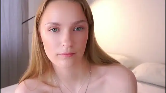 Helenspensy  online show from 18, 10, 2025