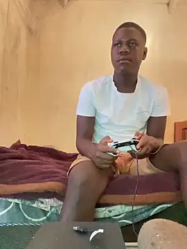 Snapshot of maloya267 chatting on 24, 10, 2025 maloya267 online show from 24, 10, 2025